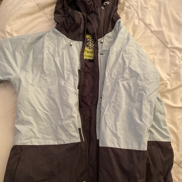 Burton Ski/Snowboard coat - Picture 1 of 3